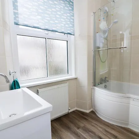 Ferienhaus Giddy Goose *